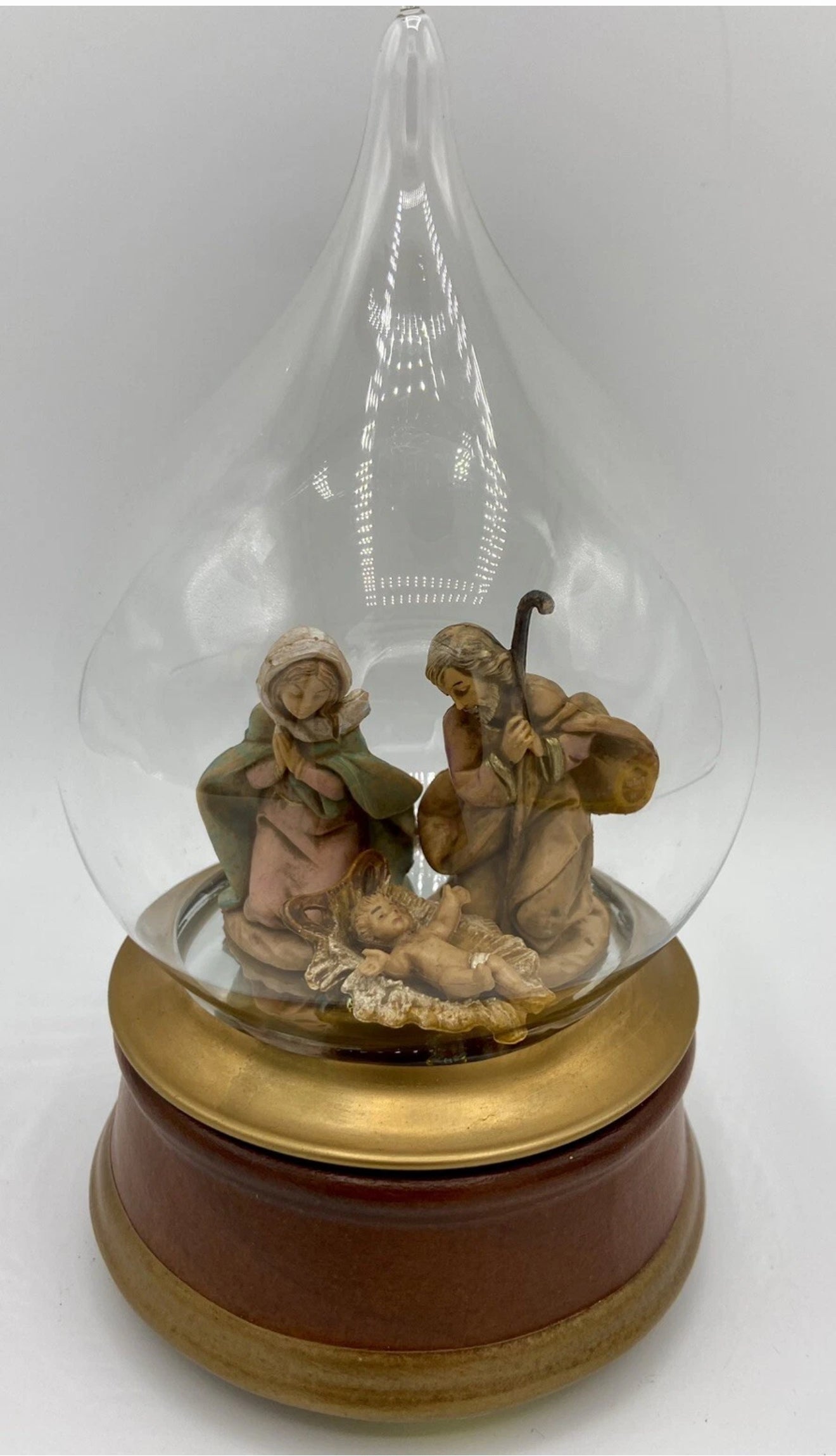 Fontanini Nativity Holy Family Christmas Glass Teardrop Globe Roman plays “O Holy Night”